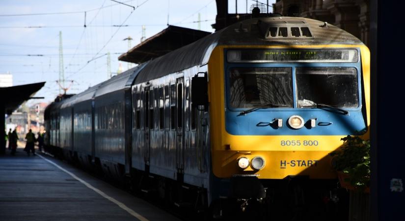 Elindult a Kutyapárt vonatkövető térképe - Ugytudjuk