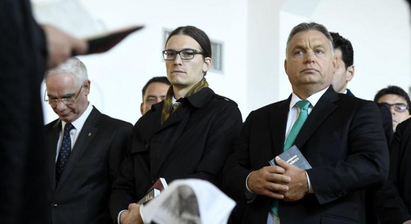 Orbán Viktor fia a Honvédelmi Minisztérium ösztöndíjasaként végzett egy brit elitiskolában