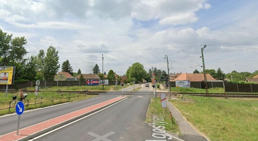 Több napra is lezárnak egy vasúti átjárót Tatán - Kemma
