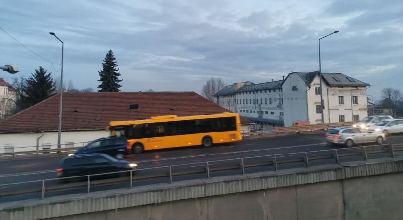Reggeli közlekedési körkép – csütörtökön sem sima az út - Boon