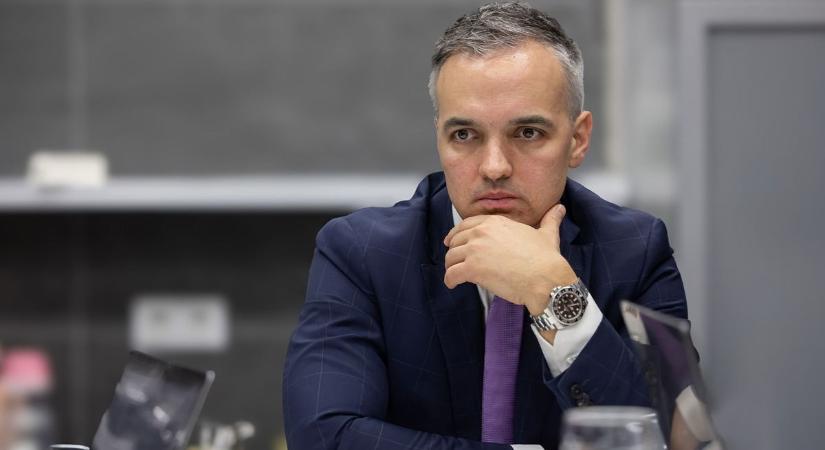 „Mindenki azért dolgozik, hogy legyőzzük a Fradit” – Újpesten a dobogó a cél az új idényben - Mandiner