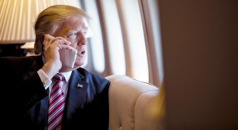 Már nem állítják a Trump-mobilról, hogy amerikai gyártmány lenne, és nem ez az egyetlen változás - PCWorld
