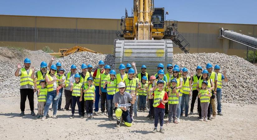 Élmény és környezetvédelem: látogatórekord a Holcim Bükkösdi Kőbánya nyílt napján - Bama