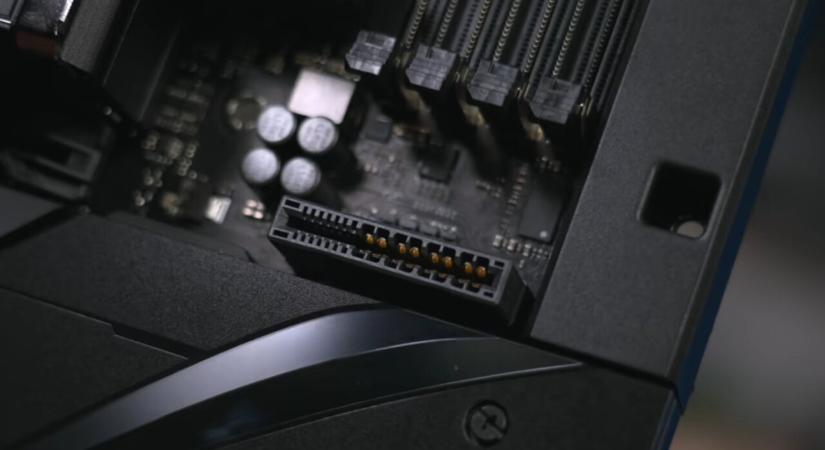 Extrém tűrőképességgel reklámozza új tápkonnektorát az ASUS - Prohardver!