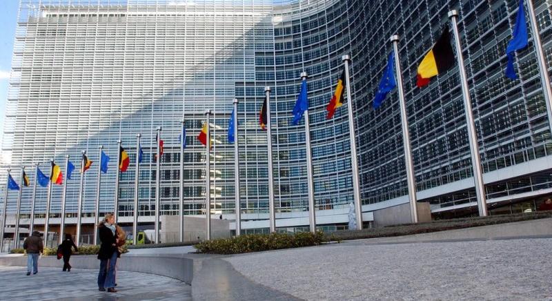 Lazuló MiCA-szabályozás az EU-ban és Kraken-engedélyezés Írországban - Bitcoinbázis