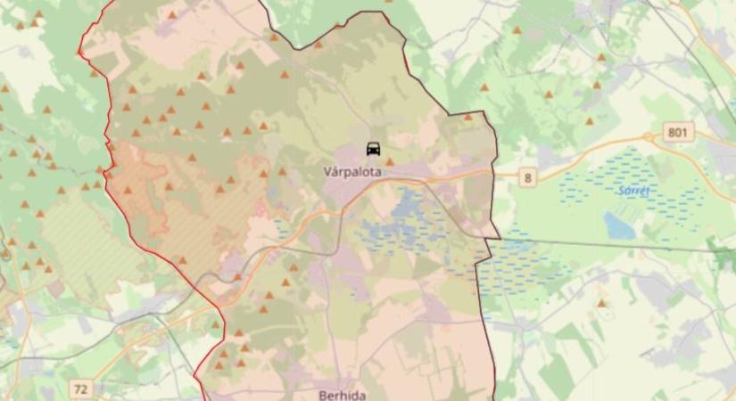 Karambolozott három autó Várpalotán – teljes útzár! - Veol