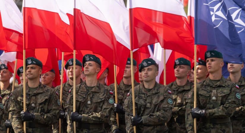 Hatalmas fordulat: már a lengyelek sem kérnek az ukrán NATO- és EU-tagságból - Mandiner