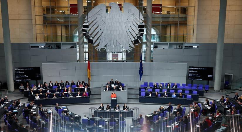 Gondja lesz a kétharmad megszerzésével a német kormánykoalíciónak a gyermekvédelem kapcsán