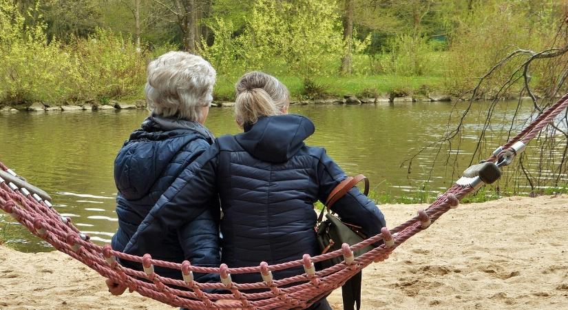 Így gyorsíthatja a magány a demencia kialakulását - 168.hu