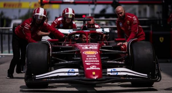 Miért a Ferrari a legjobb a bokszkiállásoknál? - Formula