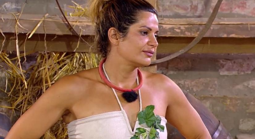Dávid Petra azt mondja, a zaklatója édesanyja kézbesítette neki a férfi szerelmes levelét: „Döbbenetes, hogy egy szülő partner tud lenni ebben” - Blikk