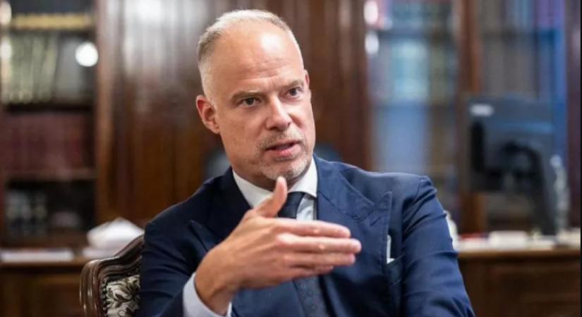 Szalay-Bobrovniczky Kristóf: míg mások a háborúhoz, mi a békéhez gyűjtünk erőt - HírTV