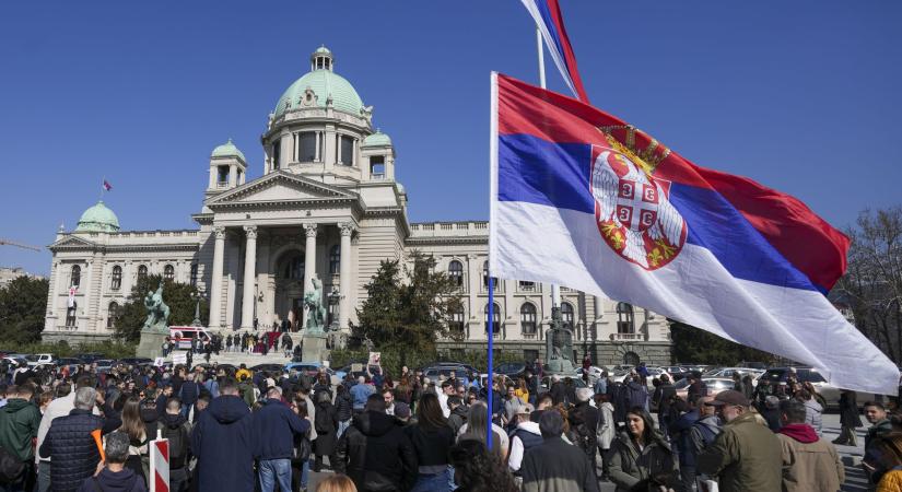 Erőszakkal akarták megdönteni az alkotmányos rendet Szerbiában - vasarnap.hu