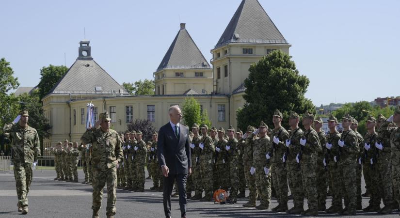 Szalay-Bobrovniczky Kristóf: Ez a mai eskü egyszerre tisztelgés az ősök előtt és ígéret a jövőnek - vasarnap.hu