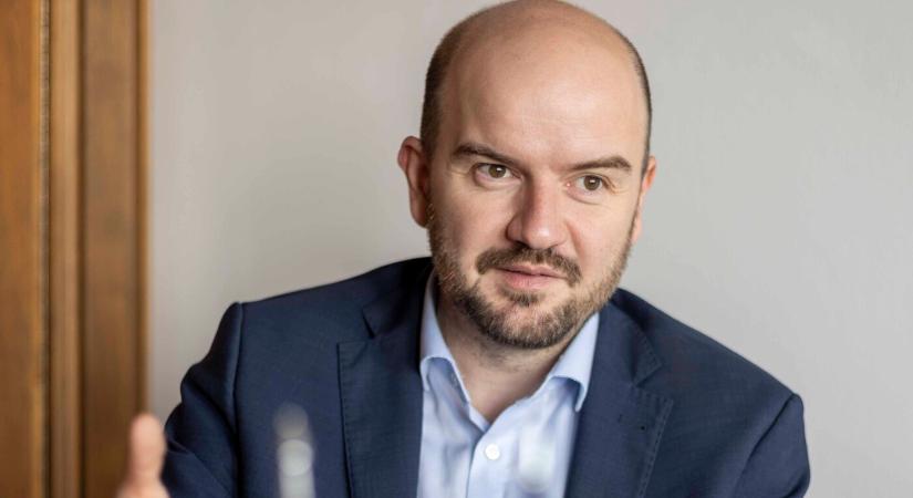 Martin Dubéci: a pénzügyi konszolidáció második csomagja hozza majd el a törést a koalícióban – Interjú - Új Szó