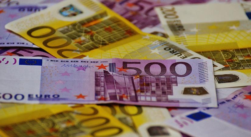 Közel 8 milliárd euró uniós támogatást veszít el Románia - Maszol