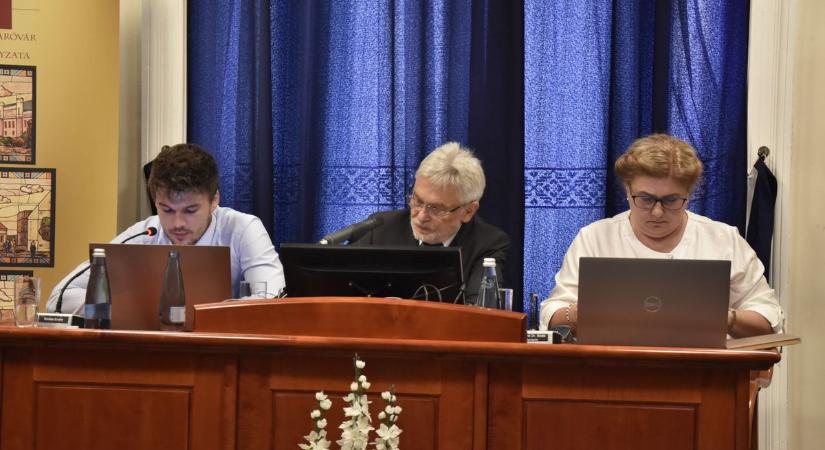 Ennyit keres a mosonmagyaróvári polgármester, aki felajánlotta jutalma egy részét - Kisalföld