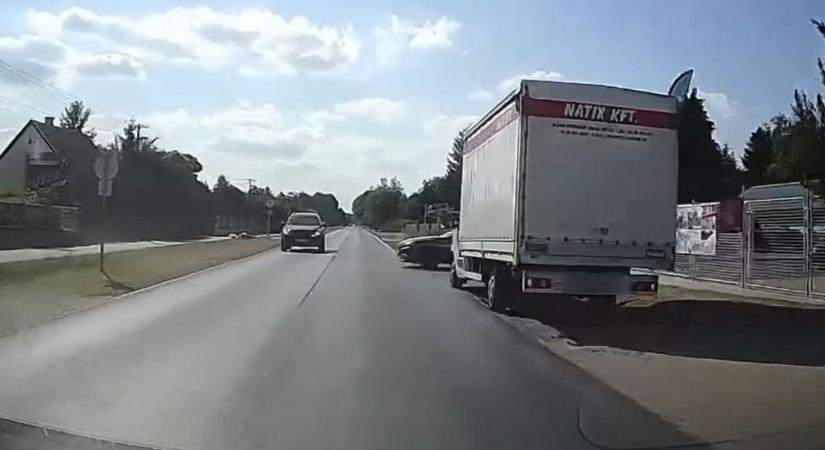 Centiken múlt a tragédia, a sebességhatár betartása mentette meg az autós életét – videóval - BAON