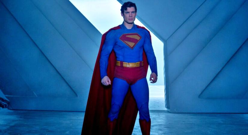Az utolsó pillanatban hozták meg a döntést, hogy Superman kívül hordja a "gatyát" James Gunnék filmjében - IGN