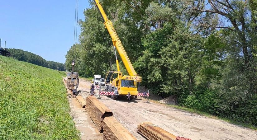 Szivárgásvédelem a Patkányospusztai árvízvédelmi fővédvonalon - Kisalföld