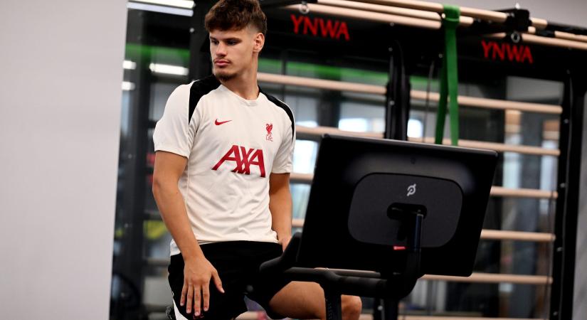 Kerkez első nagyinterjúja Liverpool-játékosként: "Sokat néztem róla videókat, ő is egy gép volt" – Szoboszlairól, az álmáról és az úszásról - Csakfoci