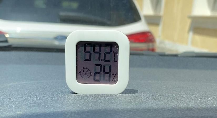 Pokoli hőség az autó utasterében, életveszélyes a zárt autóban tartózkodni! (videó) - Zaol