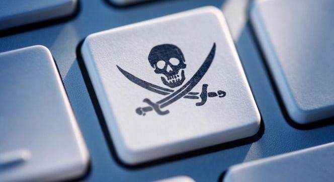 Görögország lecsap a kalózokra: 5 év börtönt kapott egy férfi egy 11 éve megszűnt torrent oldal miatt! - theGeek
