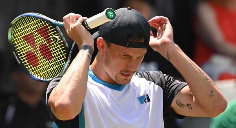 Mindkét magyar játékos elhasalt a wimbledoni tenisztorna főtáblájának küszöbén - 24.hu