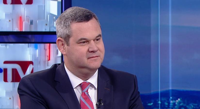 Kulja András után egy másik elhíresült tiszást döngölt a földbe Takács Péter államtitkár - HírTV
