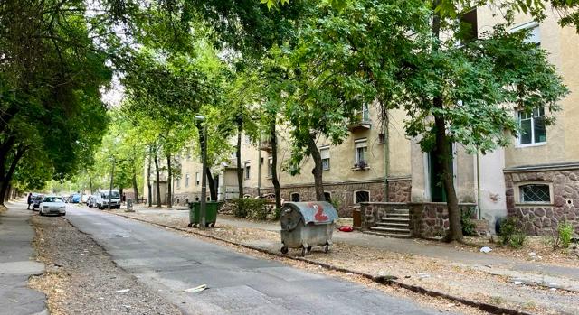Felújítandó, félkomfortos lakásokra lehet pályázni a Kazinczy utcában - 7300.hu