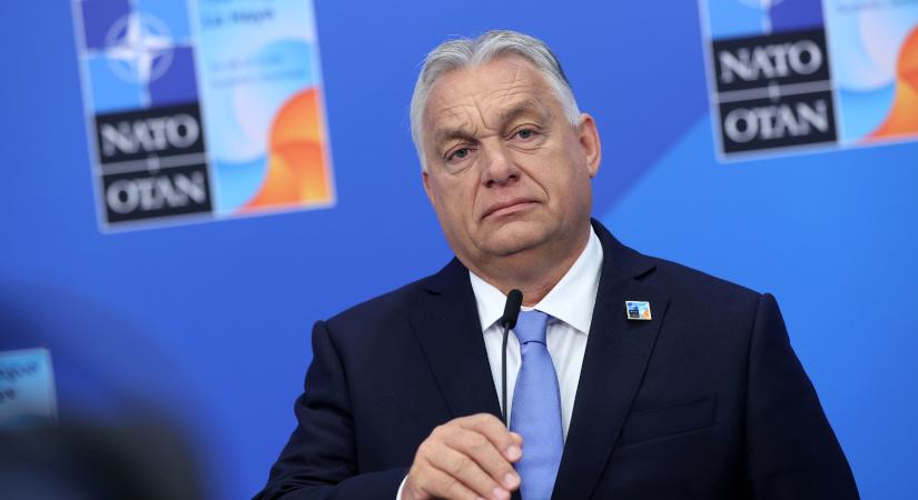 Orbán Viktor nem írta alá a nyilatkozatot az EU-csúcson, Robert Fico az orosz szankciókat fúrta meg - Blikk
