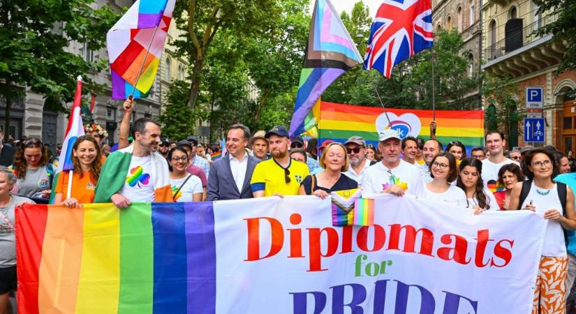 Rendőrség: a Pride-szervezőké a felelősség a szombati vonulás miatt, a hatóság vizsgálni fogja őket - 24.hu