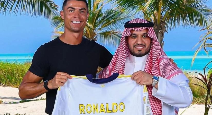 Gigaszerződés! Évi 200 millió euróért még focizik Ronaldo - Ripost