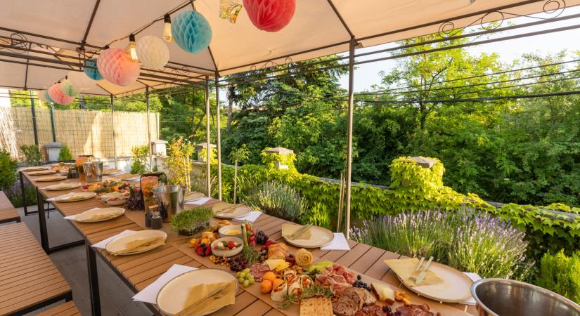 Kerti parti dekorációs tippek: 10 ötlet a tökéletes hangulathoz - Bien