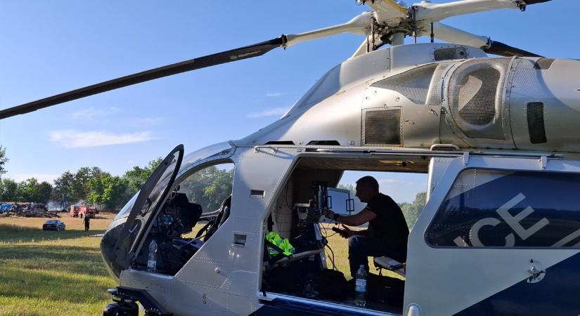 Akciófilm: egy magyar rendőrségi helikopter kamerája rögzítette - Infostart