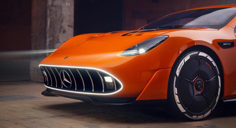 1360 lóerős technológiai erődemonstráció a Mercedes Concept AMG GT XX - Player