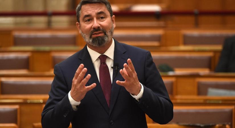Hidvéghi: A válaszadók 95 százaléka világossá tette, hogy az ukrán felvétel elhibázott döntés lenne - HírTV