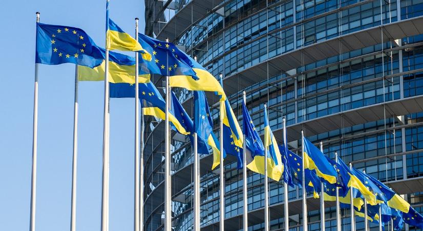 Az EU utat nyit Ukrajnának az uniós csatlakozáshoz - Felvidék.ma
