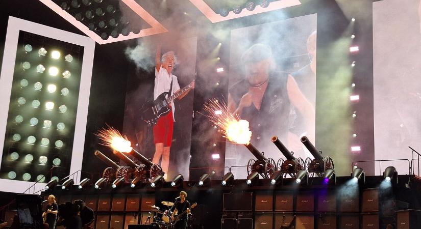 Rekviem a rock and rollért – AC/DC koncert Prágában - HVG - Kultúra