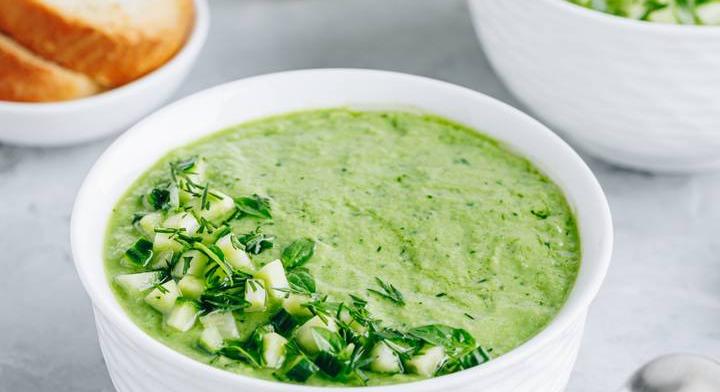 Hideg gazpacho kovászos uborkával: savanykás, friss és gyors - Só&Bors