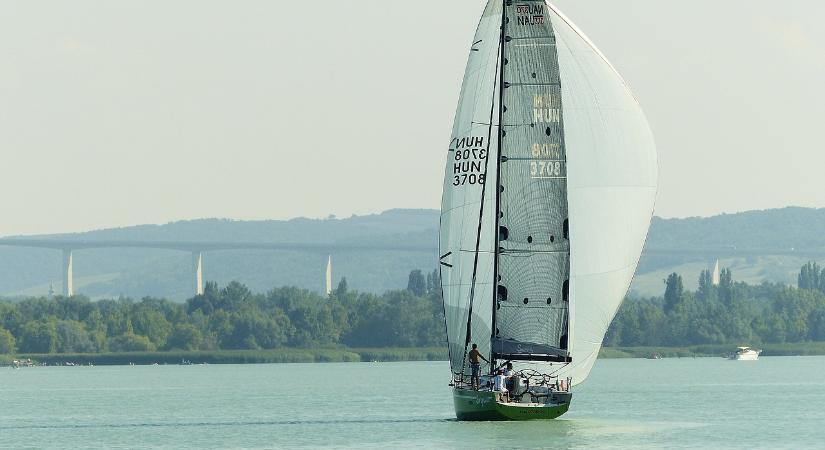 Megvan a Balaton titkos fegyvere: Speciális jelenség miatt érzed magad pompásan a magyar tenger partján - Most Hír