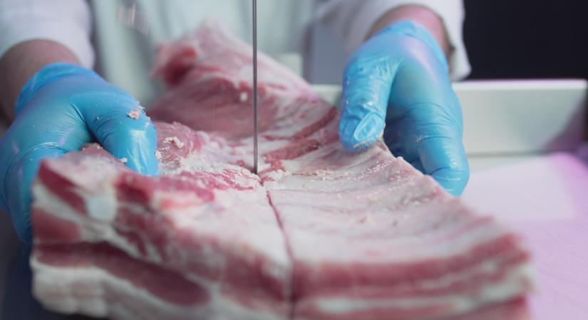 Új húsrendelet: komoly változások jönnek a boltok polcain - Agroinform