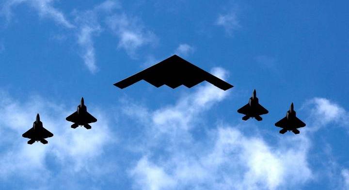 Hiába bombázta Iránt Amerika: a dúsított uránnak semmi baja, állítják a hírszerzők - Dívány