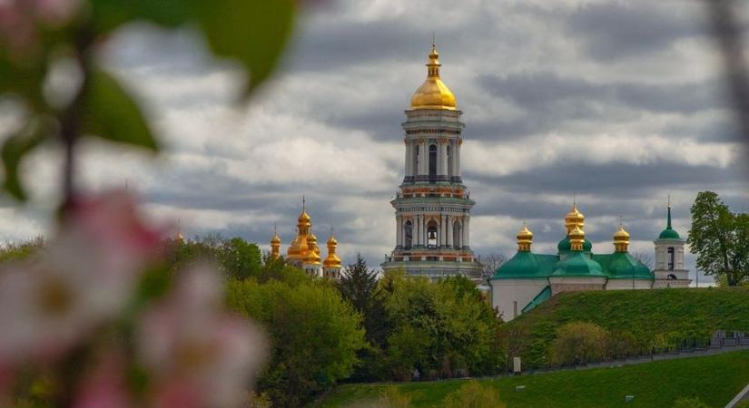 Durva lépés: Zelenszkij megszüntetheti a korrupcióellenes hivatalt - VG
