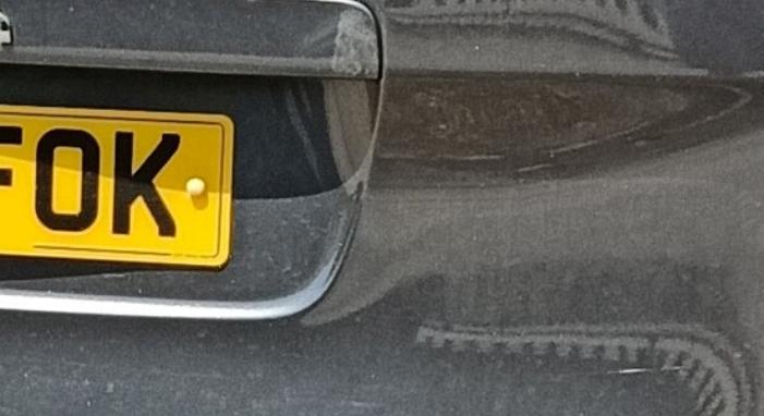 Csak a magyarok értik igazán ezt a rendszámot - Vezess