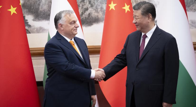 Orbán már 16 évvel ezelőtt beleszeretett Kínába, és mostanra Kína is viszontszerette őt - 444.hu