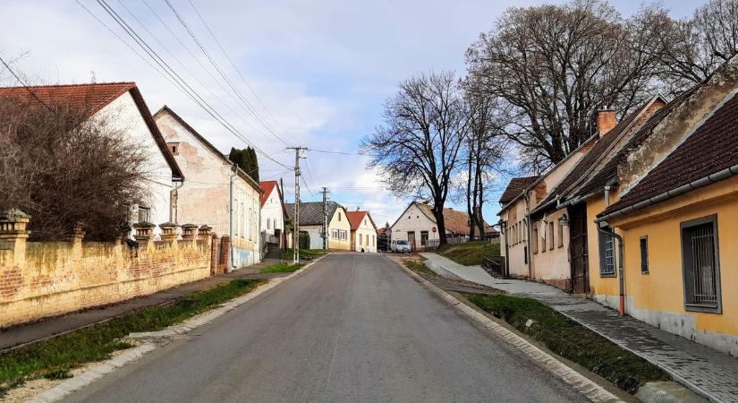 Figyelem! Csapatostól próbálnak esténként bejutni a lakásokba! - Szon