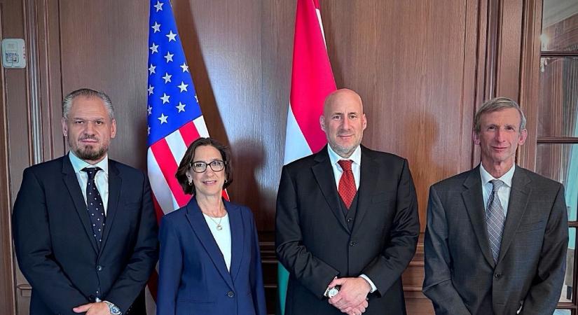 A Lockheed Martin vezetőivel és kongresszusi képviselőkkel egyeztetett Jászai Gellért - Portfolio