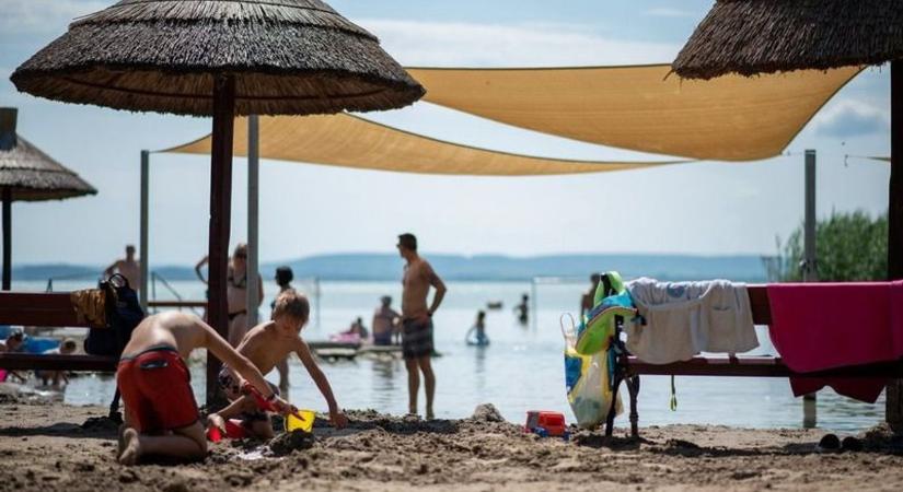 Itt van hét titkos strand a Balaton északi részén, ha szeretnéd elkerülni a tömeget - Veol