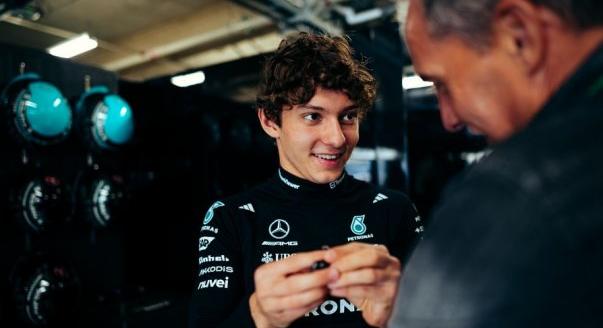 Antonelli: Nem egy 18 éves srác életét élem - Formula